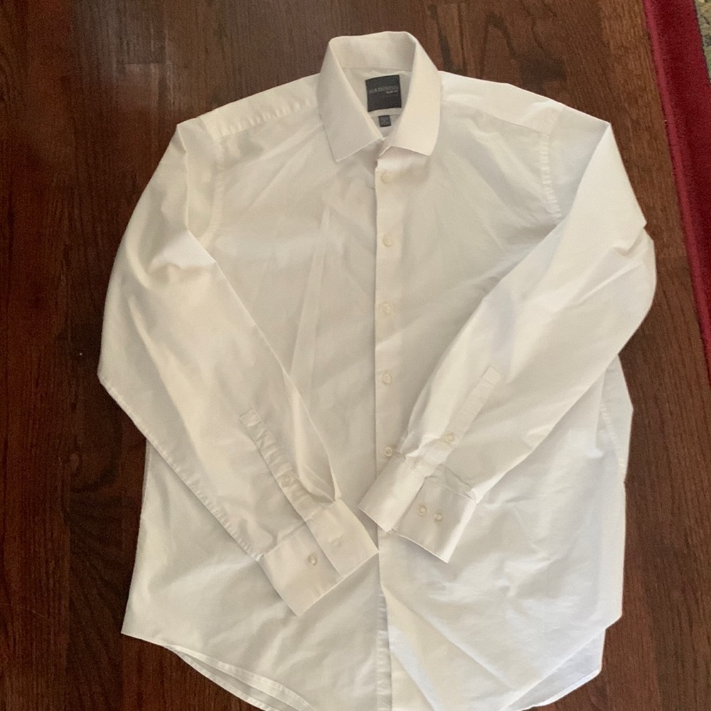 Large White Madison men’s slim fit shirt